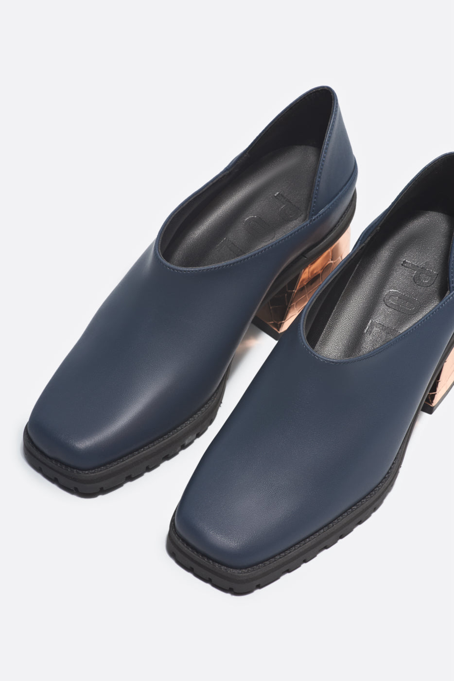 BLUE COPPER PUMPS